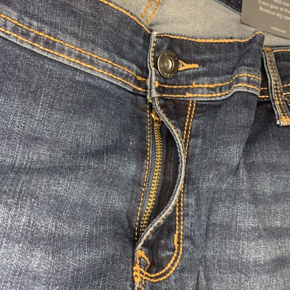 Torrid NWT Luxe Slimboot rainstorm size 22 NWT - Picture 10 of 16